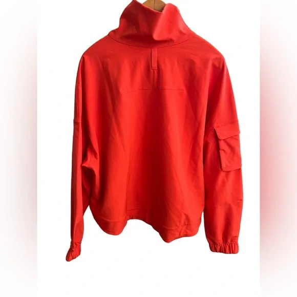 NWT Lululemon Cinched Hem Jacket Autumn Red Size
XS/S Anorak Cropped Windbreaker - Picture 10 of 13